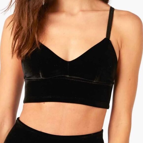 Beyond Yoga Sports Bra Size Large NWT Black Velvet Motion Long Line - Picture 4 of 11